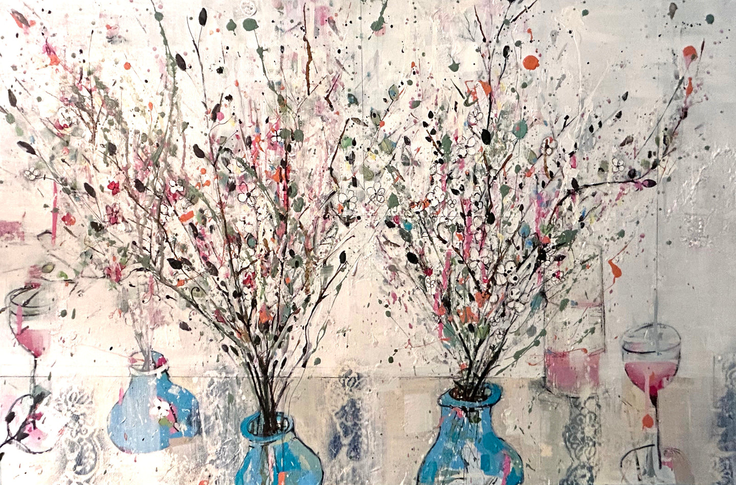 Spring flowers and alfresco Rose